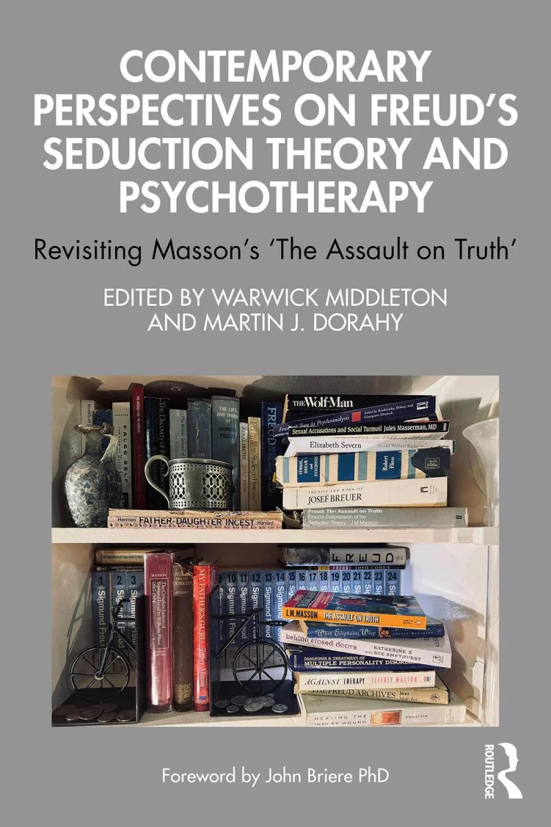 جلد دیدگاه‌های معاصر در نظریه اغواگری فروید و روان‌درمانی ۲۰۲۴  Contemporary Perspectives on Freud’s Seduction Theory and Psychotherapy 2024